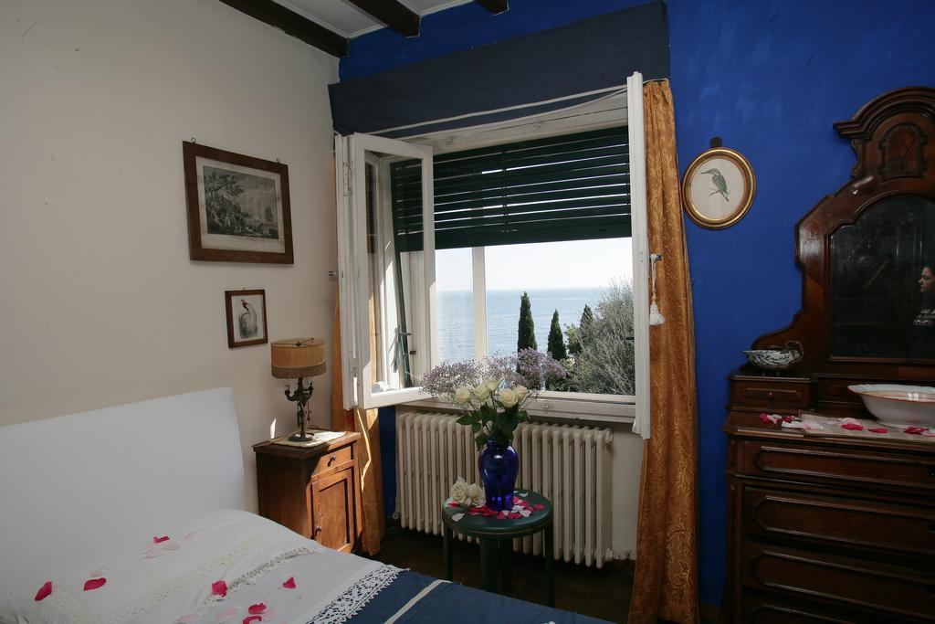 Villa Residence La Limonaia Gargnano Room photo